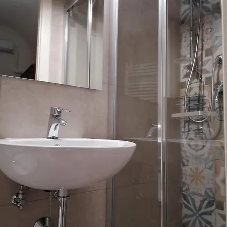 Alimarta Lejlighed *